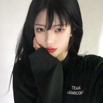 美方接受卡塔尔捐赠客机 招致美政界批评